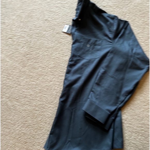 NWT.  Eddie Bauer men's button up. - Picture 2 of 5